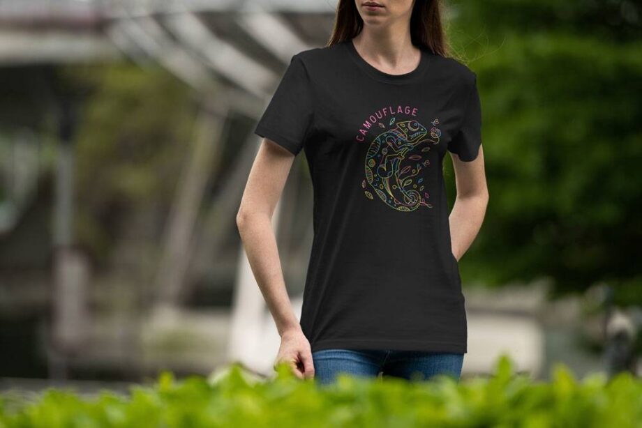 Monoline Chameleon Black T-Shirt