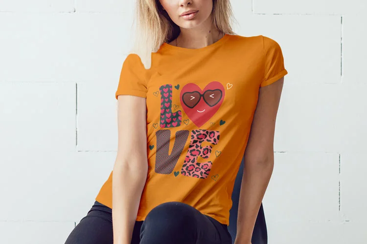 Love T-Shirt